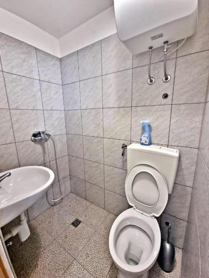 Apartman Irena With Terase End Private Parking Donji Okrug  Exterior photo
